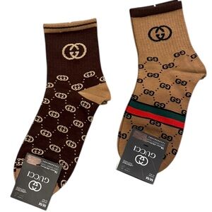 NWT 2 Pair Gucci Outlet Men's Socks Brown &Tan w/ classic Gucci Logo & Stripes